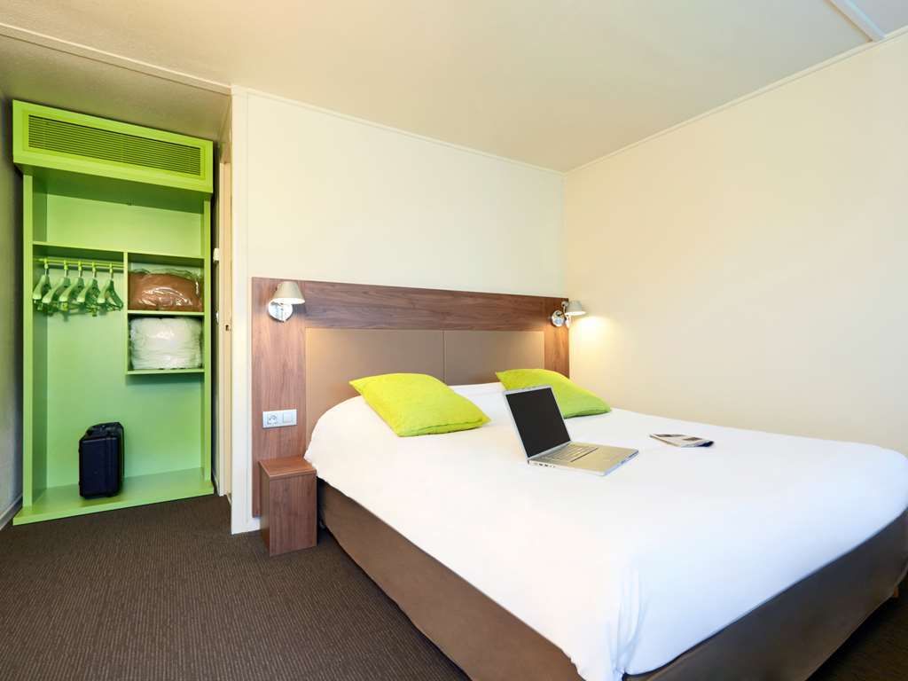 Hotel Campanile Melun Sénart Vert-Saint-Denis Camera foto
